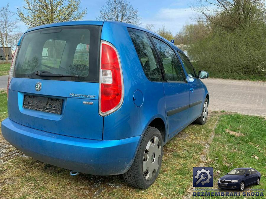 Faruri skoda roomster 2010